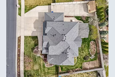 2943 W Current Creek Dr, South Jordan, UT 84095 - Photo 49