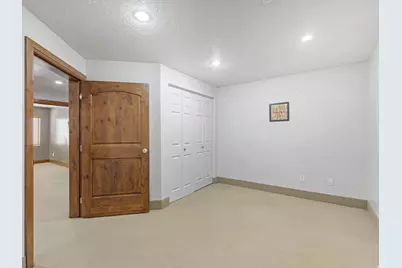 2943 W Current Creek Dr, South Jordan, UT 84095 - Photo 31