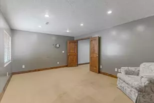 2943 W Current Creek Dr, South Jordan, UT 84095 - Photo 29