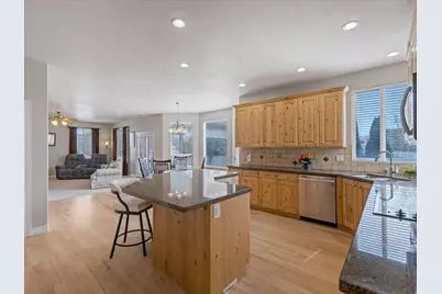 2943 W Current Creek Dr, South Jordan, UT 84095 - Photo 5