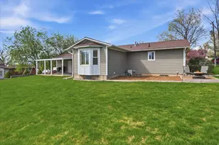 220 E 300 N, Hyde Park, UT 84318 - Photo 31