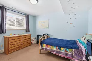 220 E 300 N, Hyde Park, UT 84318 - Photo 21