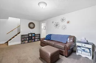 220 E 300 N, Hyde Park, UT 84318 - Photo 19