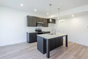 6502 W Knox Creek Cv, Herriman, UT 84096 - Photo 9