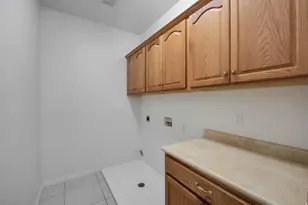 1818 E Latimer Ct, Millcreek, UT 84106 - Photo 21