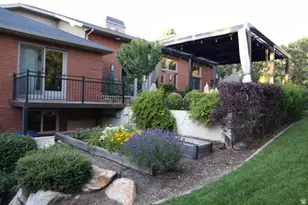 4 Cherrywoods Ln, Sandy, UT 84092 - Photo 37