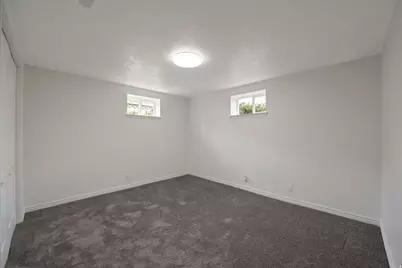 2761 E 4135 S, Holladay, UT 84124 - Photo 17