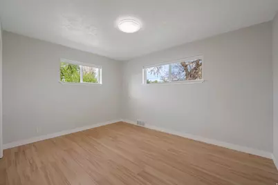 2761 E 4135 S, Holladay, UT 84124 - Photo 13