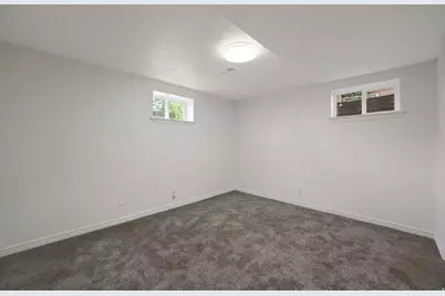 2761 E 4135 S, Holladay, UT 84124 - Photo 21