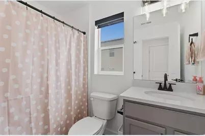 7151 W Iron Spring Ln, West Jordan, UT 84081 - Photo 23