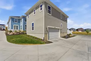 7151 W Iron Spring Ln, West Jordan, UT 84081 - Photo 29