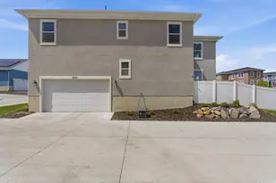 7151 W Iron Spring Ln, West Jordan, UT 84081 - Photo 27