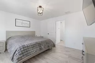 7151 W Iron Spring Ln, West Jordan, UT 84081 - Photo 17