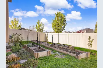 35 E Water Ln, Vineyard, UT 84059 - Photo 23