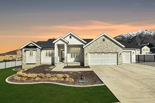 916 N Rocky Mountain Way, Elk Ridge, UT 84651 - Photo 1