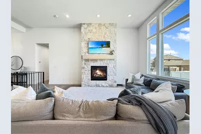 916 N Rocky Mountain Way, Elk Ridge, UT 84651 - Photo 11