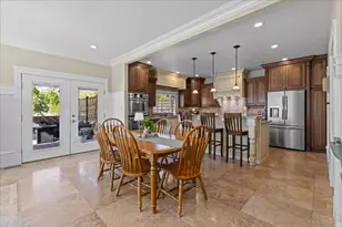 455 E 900 S, Centerville, UT 84014 - Photo 9