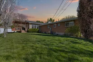 455 E 900 S, Centerville, UT 84014 - Photo 43