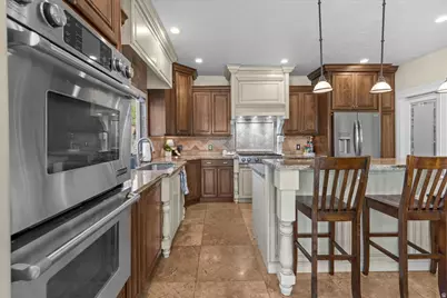 455 E 900 S, Centerville, UT 84014 - Photo 15