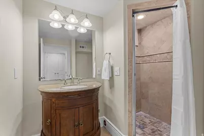 455 E 900 S, Centerville, UT 84014 - Photo 35