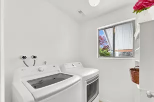 4652 W Vista Dr, Highland, UT 84003 - Photo 15