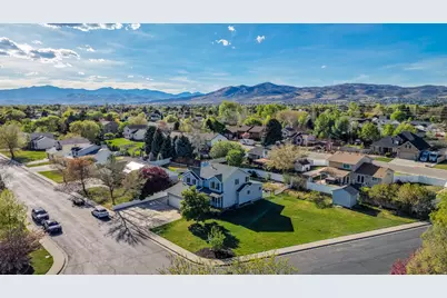4652 W Vista Dr, Highland, UT 84003 - Photo 45