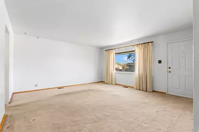 5170 S Charlotte Ave, Kearns, UT 84118 - Photo 5