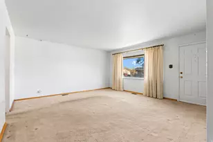 5170 S Charlotte Ave, Kearns, UT 84118 - Photo 5