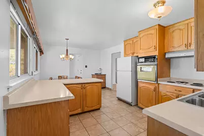 5170 S Charlotte Ave, Kearns, UT 84118 - Photo 15