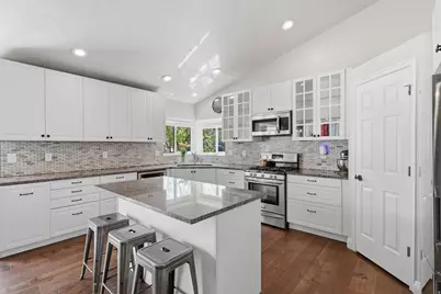 241 S River Bend Ct W, Lehi, UT 84043 - Photo 3