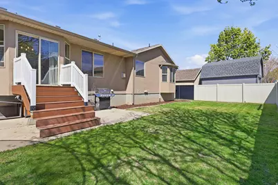 241 S River Bend Ct W, Lehi, UT 84043 - Photo 25
