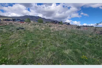 5329 E Purple Sage Dr #3, Eden, UT 84310 - Photo 3