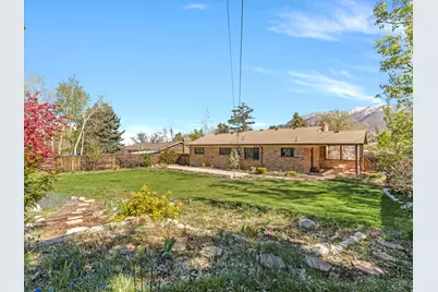 8628 S Mount Majestic Rd, Sandy, UT 84093 - Photo 29