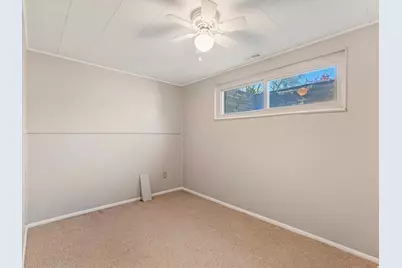 8628 S Mount Majestic Rd, Sandy, UT 84093 - Photo 23