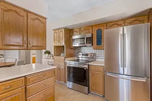 8628 S Mount Majestic Rd, Sandy, UT 84093 - Photo 11