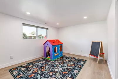 10251 S 535 E, Sandy, UT 84070 - Photo 23