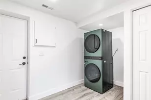 10251 S 535 E, Sandy, UT 84070 - Photo 29