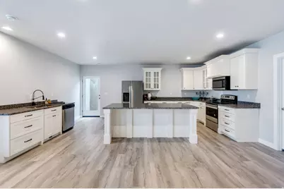 4867 N Canaan Peak Dr, Eagle Mountain, UT 84005 - Photo 13
