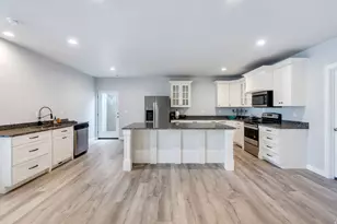 4867 N Canaan Peak Dr, Eagle Mountain, UT 84005 - Photo 11