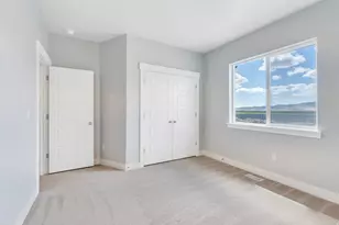 4867 N Canaan Peak Dr, Eagle Mountain, UT 84005 - Photo 11