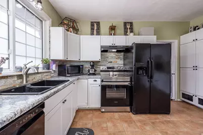 2770 S Buccaneer Dr, Magna, UT 84044 - Photo 9