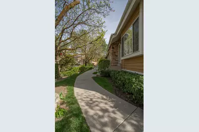 808 E Shady Creek Pl, Millcreek, UT 84106 - Photo 3