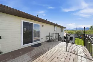 5572 W Jeremiah Dr, Kearns, UT 84118 - Photo 27