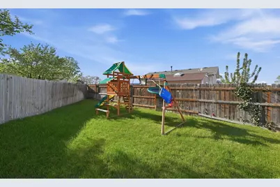 5572 W Jeremiah Dr, Kearns, UT 84118 - Photo 31