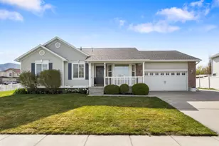 318 S Spyglass Dr, Stansbury Park, UT 84074 - Photo 1