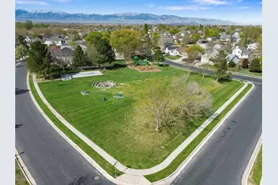 318 S Spyglass Dr, Stansbury Park, UT 84074 - Photo 25