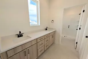 6709 W Miramar St S, South Jordan, UT 84009 - Photo 9