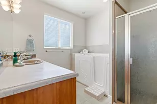 2191 S 550 W, Syracuse, UT 84075 - Photo 31