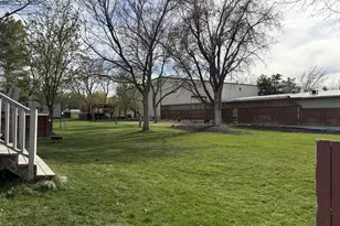 175 N 100 E, Hyrum, UT 84319 - Photo 5