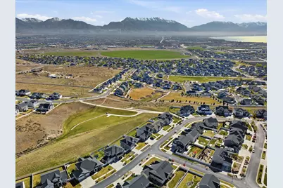 1318 W Wasatch Dr S, Saratoga Springs, UT 84045 - Photo 57